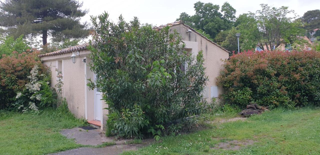 Adorable Studio 25M² Tres Calme Avec Parking Marseille Eksteriør bilde